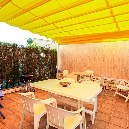 Casa Alzina Only Families Holiday home